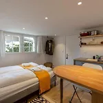 Daire Sunny Bijou - Ski-in, Ski-out - By *