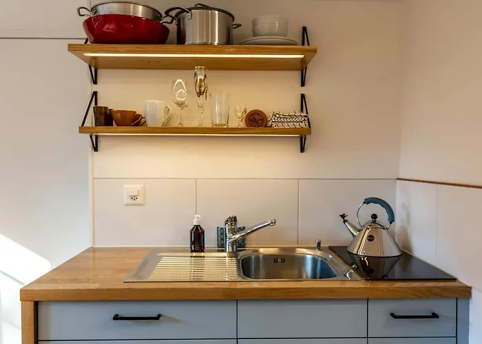 Sunny Bijou - Ski-in, Ski-out - By